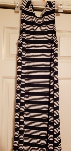 Sundress - Picture 2 of 2